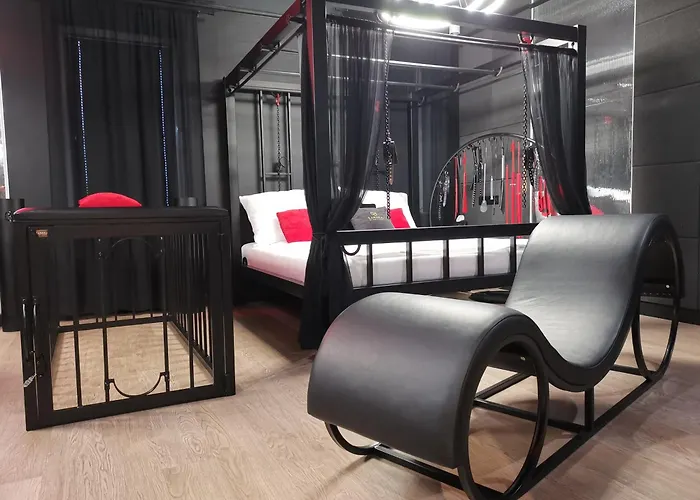 Bdsm Luxxx - Adults Only - Tylko Dla Doroslych דירה