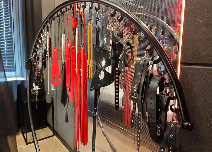 Bdsm Luxxx - Adults Only - Tylko Dla Doroslych